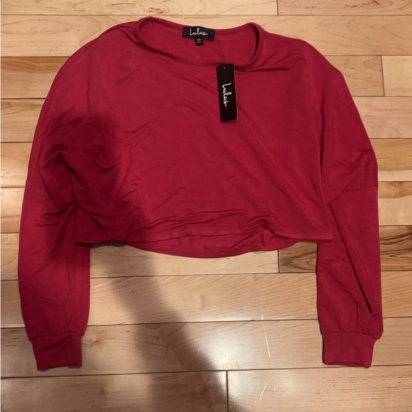 LULU’S LOOK AT ME NOW RED DOLMAN SLEEVE CROP TOP - Picture 2 of 5